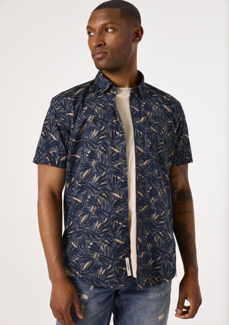 Camisa estampada hojas marca Garcia