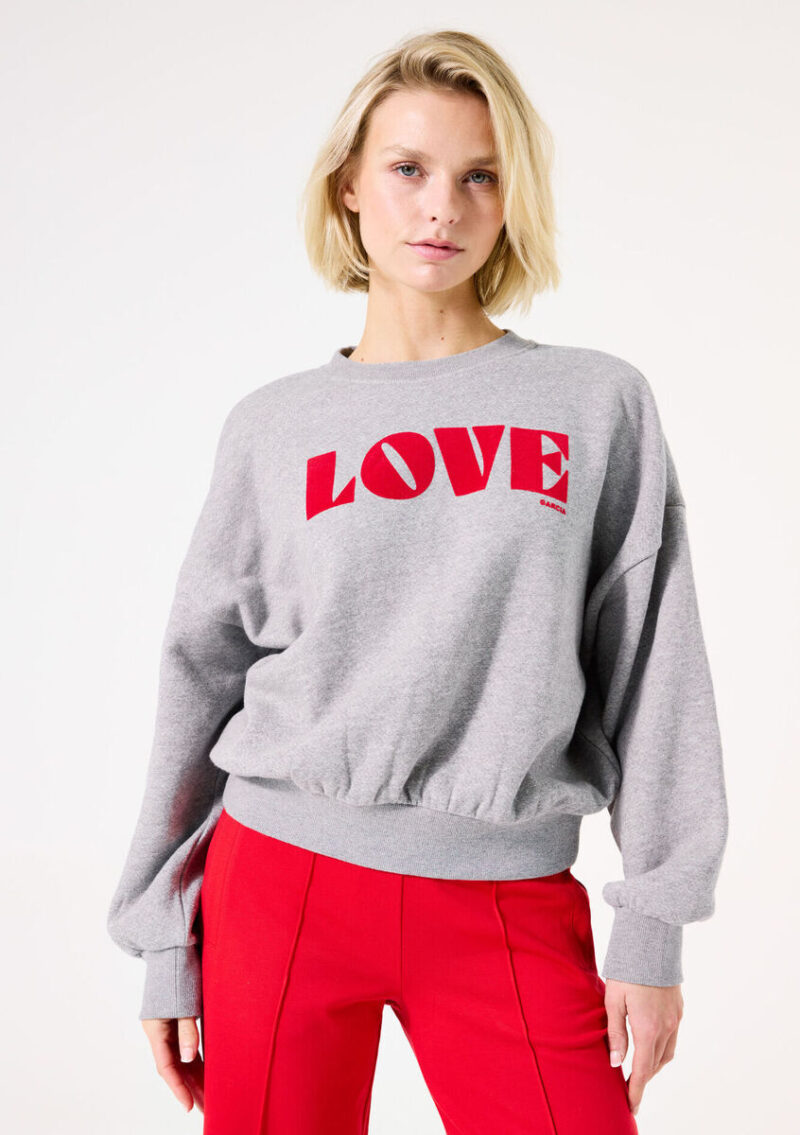 Sudadera Love marca Garcia